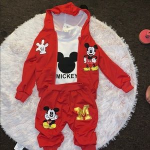 NEW boys Mickey Mouse set